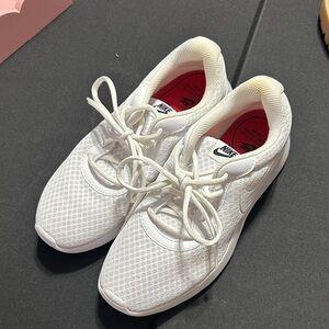 Nike Women's White Mesh Sneakers